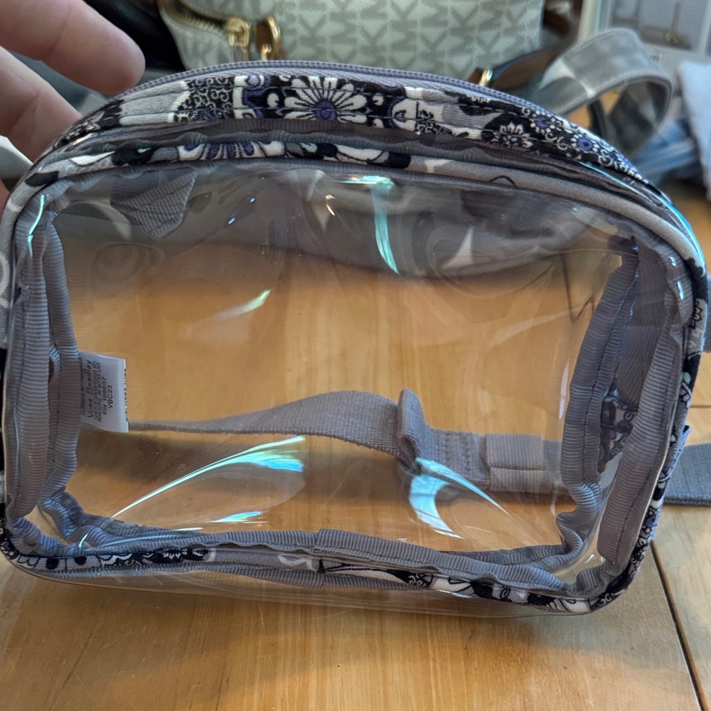 Vera Bradley Medley Clear Floral Trim Fanny Pack EUC - Picture 2 of 5